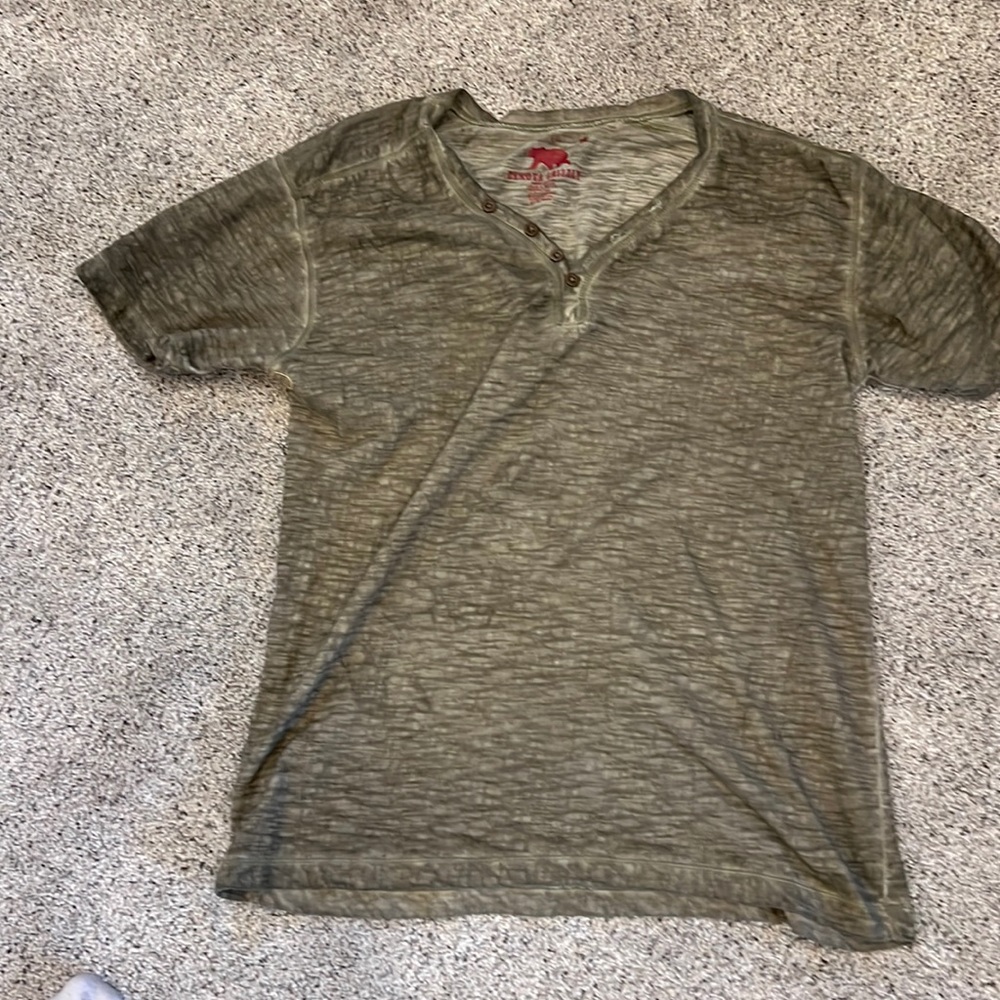 Dakota Grizzly mens shirt army green colored